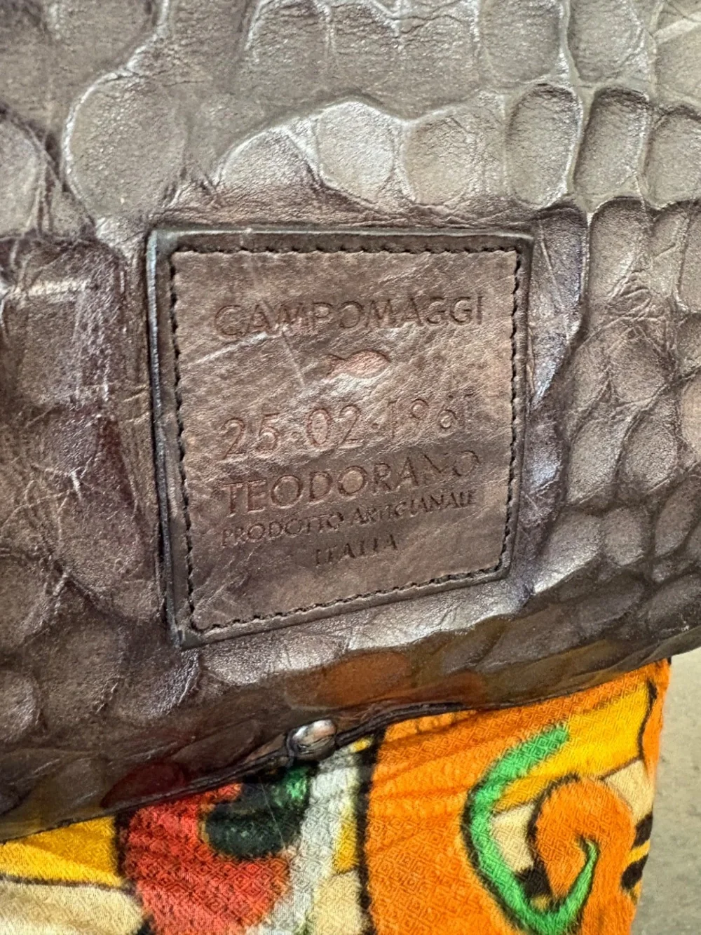 Campomaggi Noce Embossed Leather Laptop Bag in Grigio